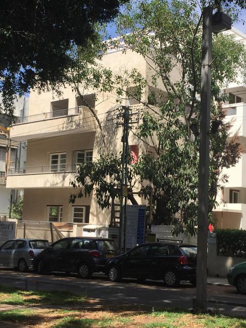 שד' חן 8, תל אביב - בניין לשימור