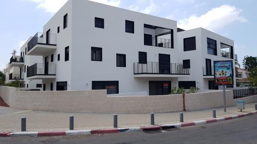 הרבסט קרול 6, ת"א