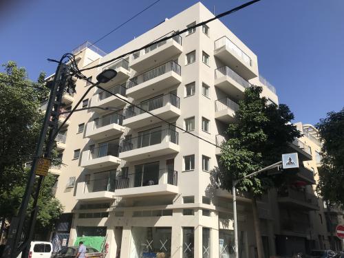 נחלת בנימין 118, ת"א